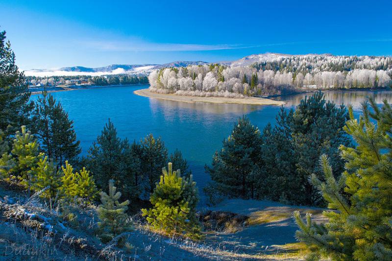 Знаменитое туристическое место "Голова кита"